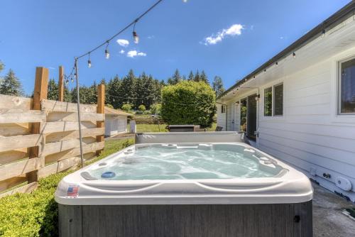 Rock Creek House | Vogel Vacation - Spacious Secluded, Hot Tub & Game Room