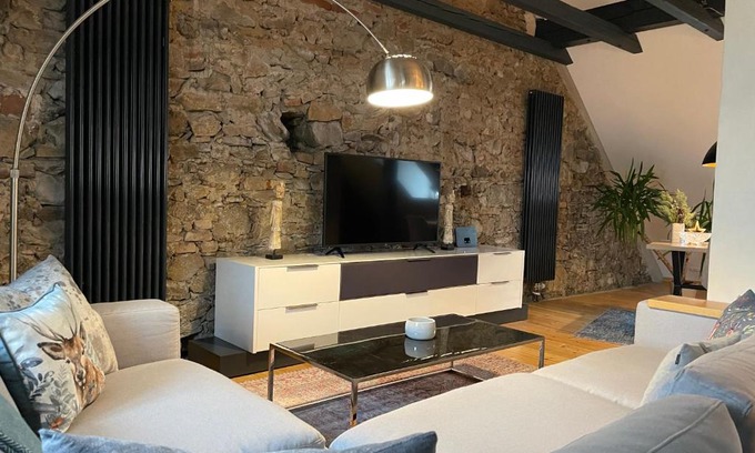 Vohenstrauss House | VOH Exklusives Wohnhaus MITTEN in Vohenstrauß, bis 8 Personen!