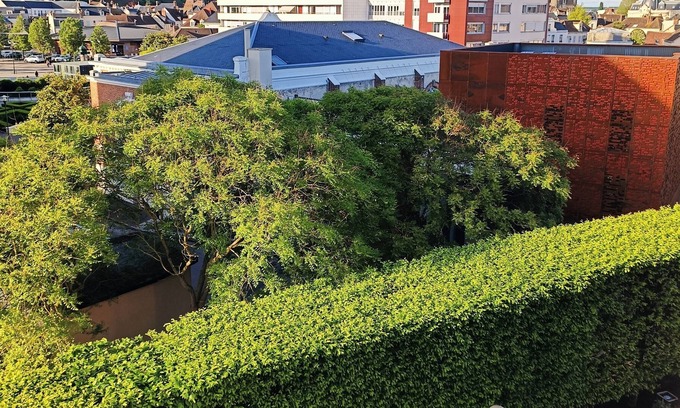 Dreux Apartment | Vrbo Property