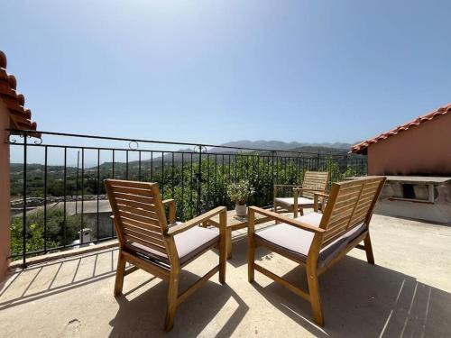 Apokoronas Ski Chalet | Vrysses Lodge Michael Stelianos