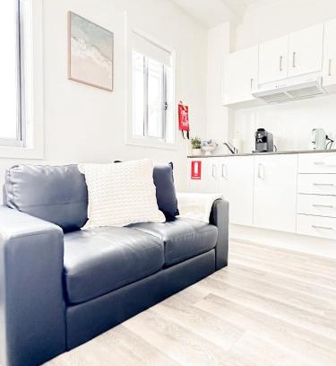 Woonona Apartment | VUE Studio - Luxury Beach - Accessible -Free Parking