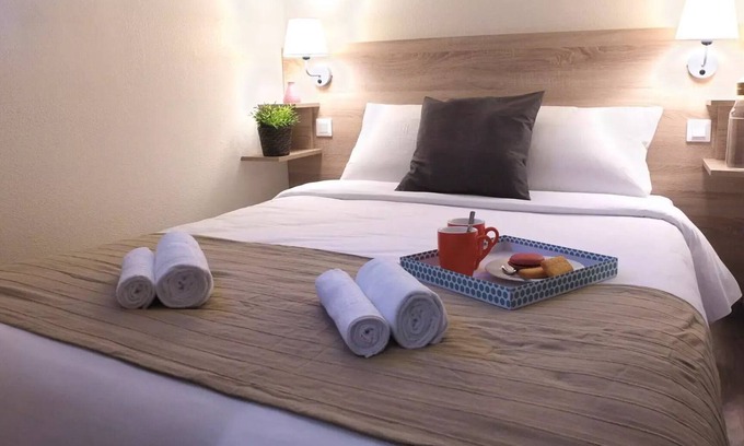 Rouvray (Cote-d'Or) Villa | VVF Burgundy Auxois Morvan * - Gite "Lac" 3 rooms - Home baby cot impossible 6 people