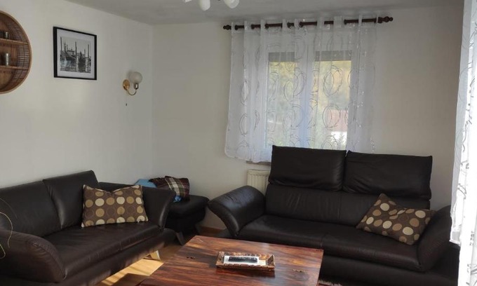 Oettingen in Bayern Apartment | Wörnitz Haus mit 3 Schlafzimmern