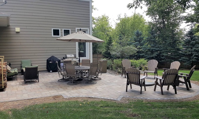 Wayzata House | Walk to Downtown Wayzata for Coffee, Shopping and Great Night Life!