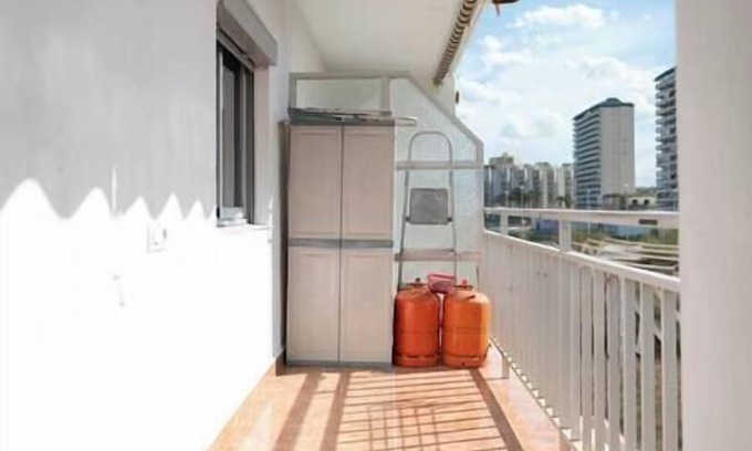 Puig Apartment | Warm coastal accommodation in El Puig