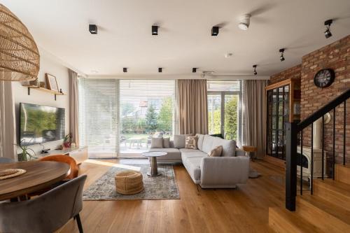 Konstancin-Jeziorna Apartment | Warsaw Concierge Konstancin Garden Sauna Yoga