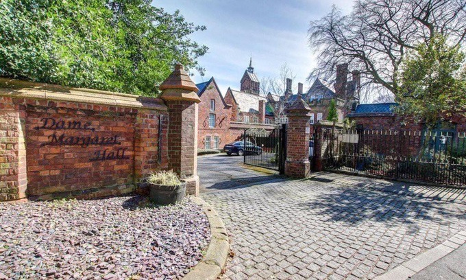 Washington Apartment | Washington Village Apartments The Courtyard