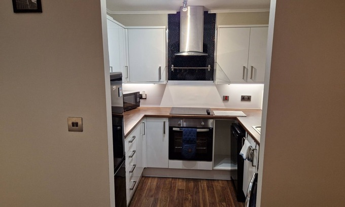 Washington Apartment | Washingtons Emerald 2 Bed Exec Apt