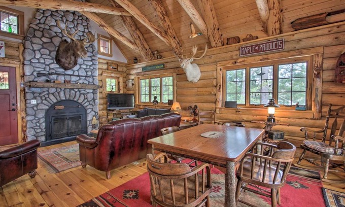 Center Conway House | Waterfront Conway Vacation Rental with Deck!