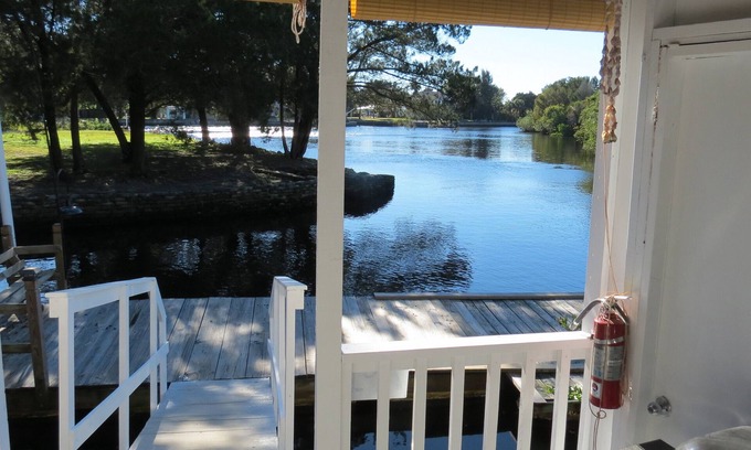 Hudson Cottage | Waterfront Cozy Cottage On Cow Creek With Dock, Canoe, Kayaks, Fishing