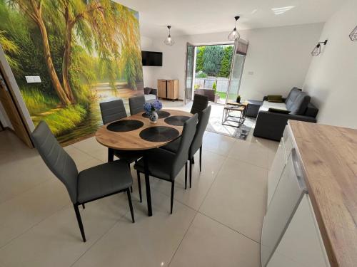 Chmielno Apartment | Wczasy Chmielno Apartament Oliwkowy