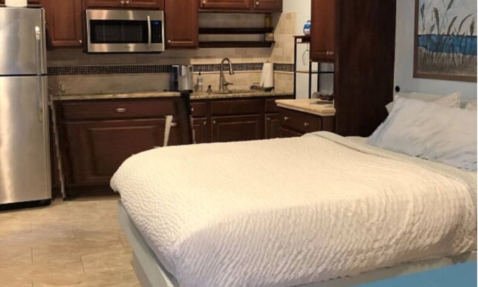 Wellington Apartment | WEF Sabar Bungalow minutes to Wellington Equestrian Festival