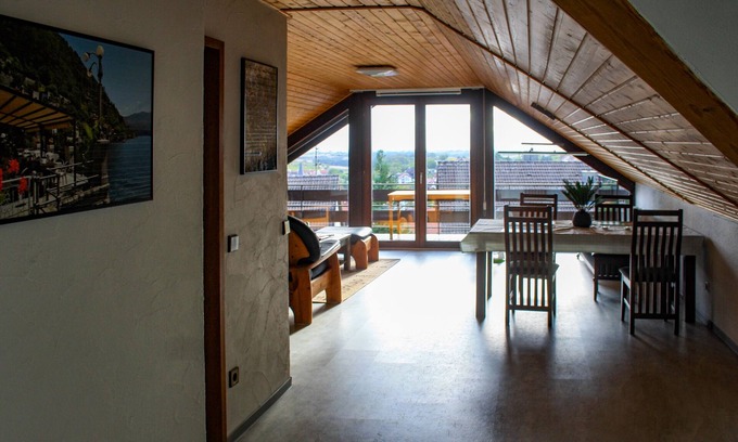 Oberotterbach Apartment | Weitblick - holiday apartment/above the roofs of Oberotterbach