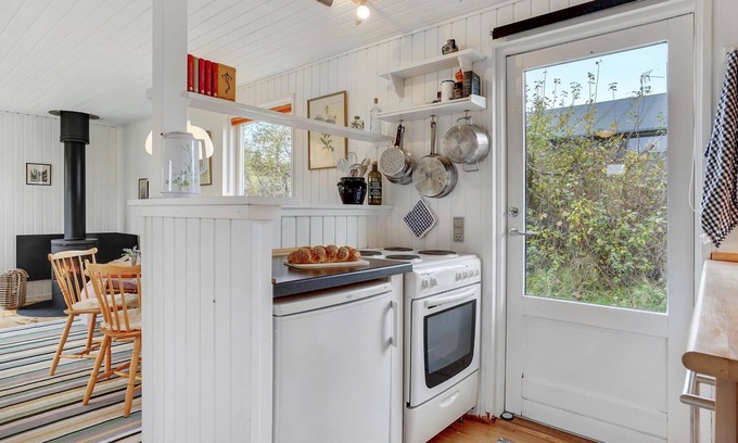 Skødshoved Strand House | Welcome to an idyllic and cozy cottage in a beautiful natural environment.