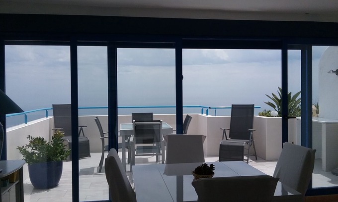 Peniscola Apartment | Welcome to the Perla Blanca apartment building 'The White Pearl' in Peñiscola,