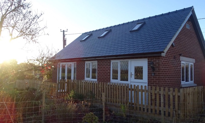 Hendrerwydd Cottage | Welcome to Tuolumne Cottage