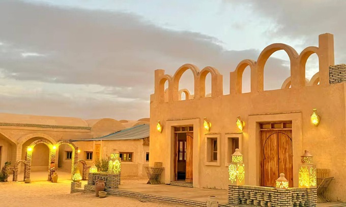 El Faouar Bed & Breakfast | Welcoming bed & breakfast with WiFi in Es Sabria