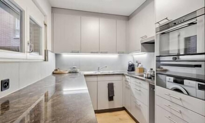 Tannenboden Apartment | Welcoming Comfort in Wetzikon's Core!