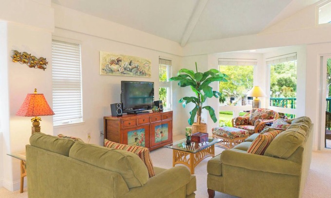 Kaiulani Condo | Welcoming, open and spacious 3 Bed/3Bath - Enjoy the magic of the Northshore!