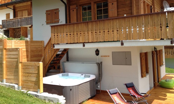 Wiler Ski Chalet | Wellness Chalet with Sauna and Jacuzzi