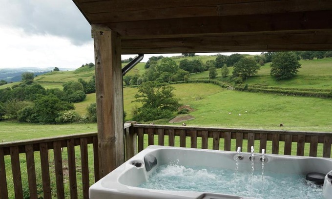 Llanfyllin House | Wheat Cottage - 5* Cyfie Farm with private covered hot tub