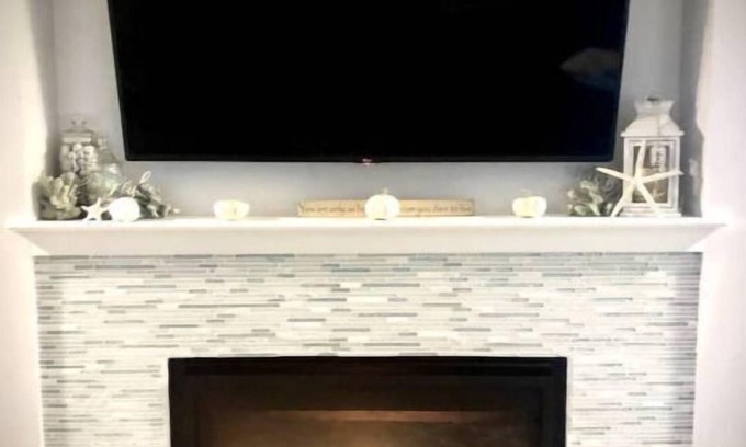 Little Compton House | Where the beach meets the farm…coastal country living at its best.