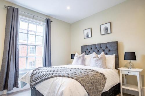 Worcester Apartment | WhiskAwayHomes - Shaw Street - Apartment 8