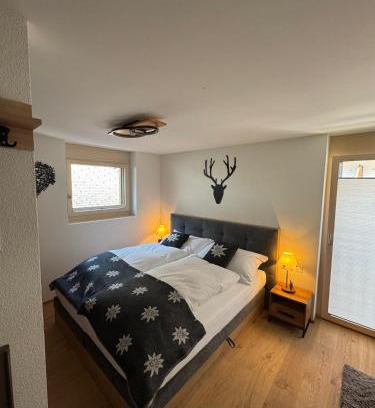 Busserach Apartment | White Flake