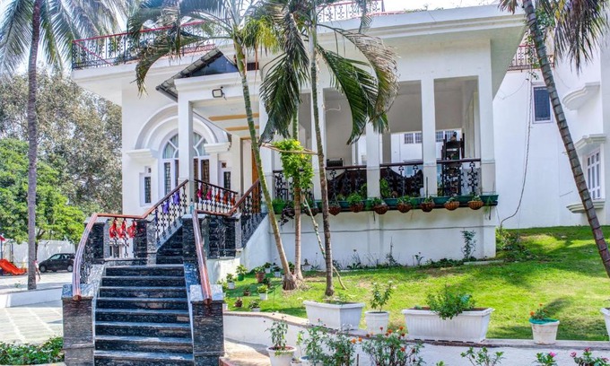 Daman Villa | White House 5BHK Villa