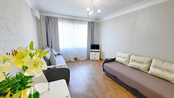 Podil Apartment | White rotunda. Apartment with a view. Alex Apartments