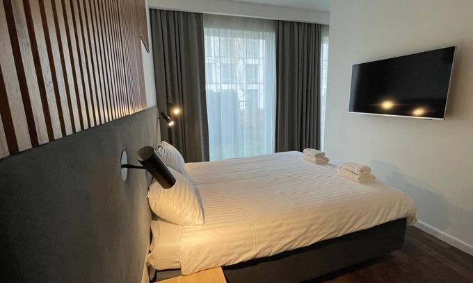 Wilanow Apartment | Wilanow Residence Apartments