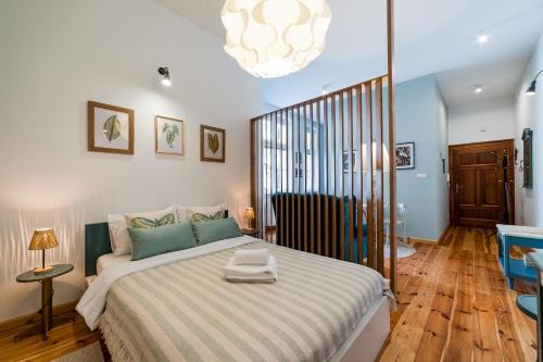 Grunwald Apartment | Wilson Park Cozy Retreat Studio by BookingHost