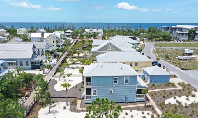 Port St. Joe House | WindMark Beach, Community Pool, Playground, Short Walk to Beach ~ The Sandpiper