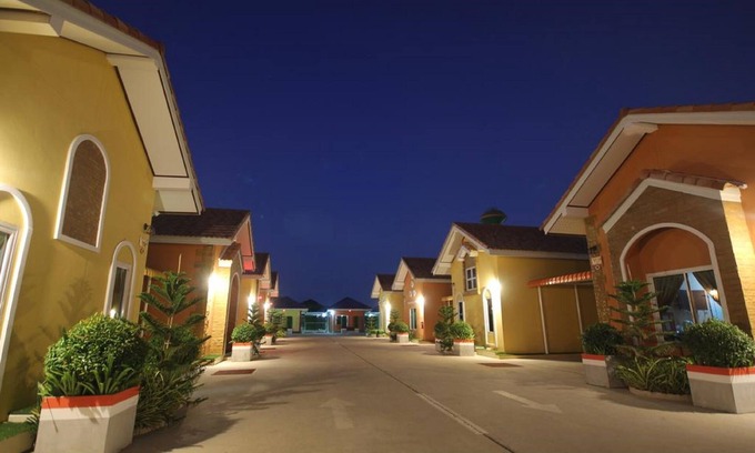 Lop Buri Hotel | Windsor Park and Resort