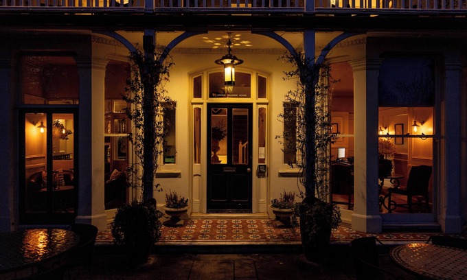 Alfriston Hotel | Wingrove House