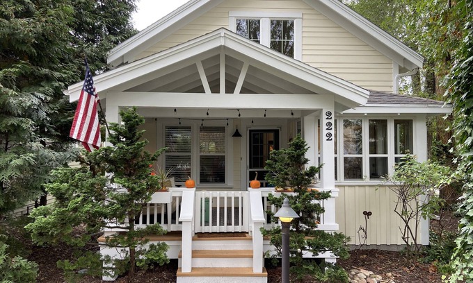 New Buffalo Cottage | Winter, Spring, Summer AND Fall are perfect in New Buffalo!