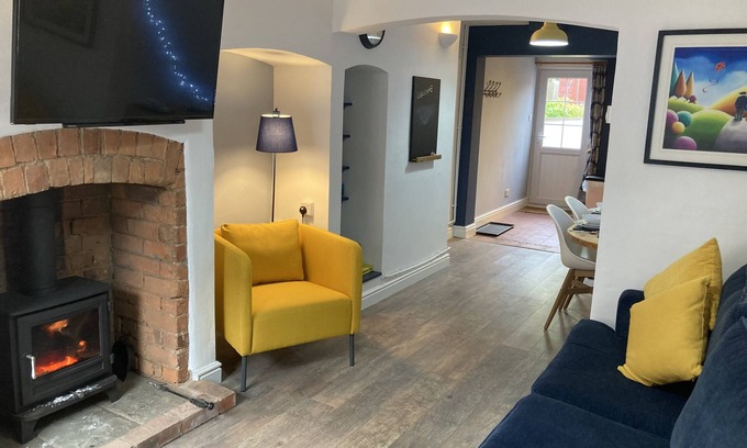 Pershore Cottage | Witcroft Cottage - a beautiful Edwardian Townhouse