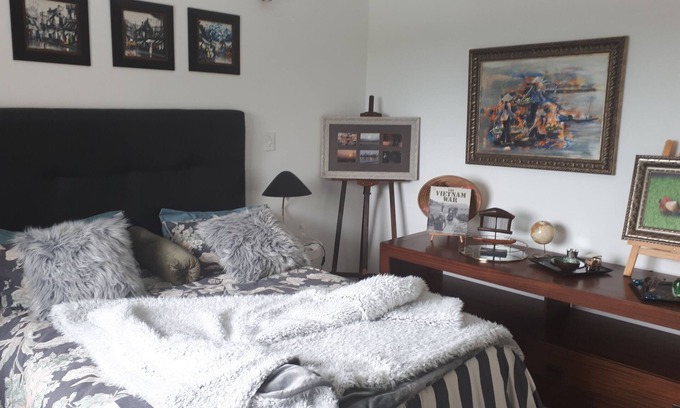 Wonderboom Apartment | With our view you will feel like your in the game of thrones