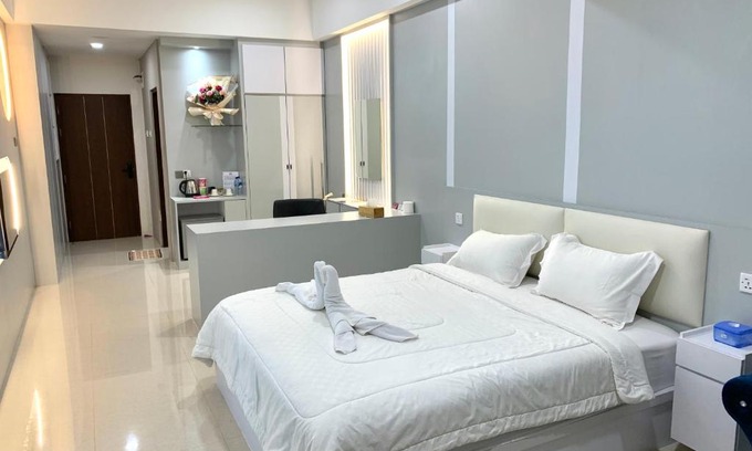 Lubuk Baja Apartment | Wiwi Formosa Residence -Deluxe Studio-Balcony