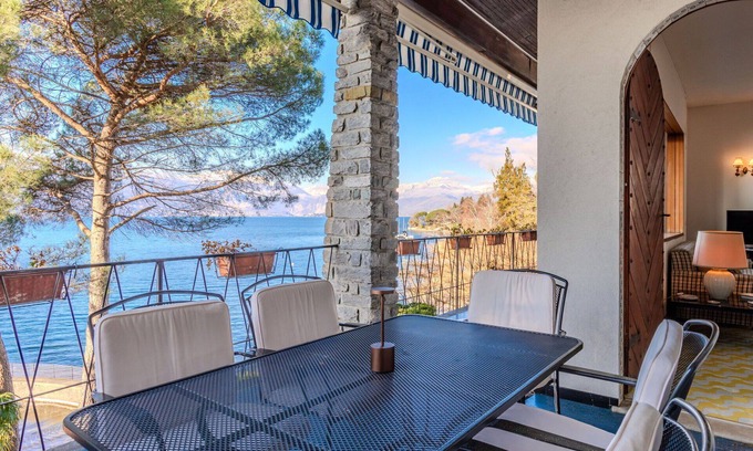 Cerro House | Wonderful private villa for 7 people with WIFI, TV, terrace and pets allowed