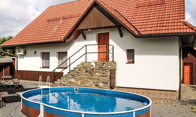 Vysocina Villa | Wonderful private villa for 16 guests with WIFI, private pool, TV and patio