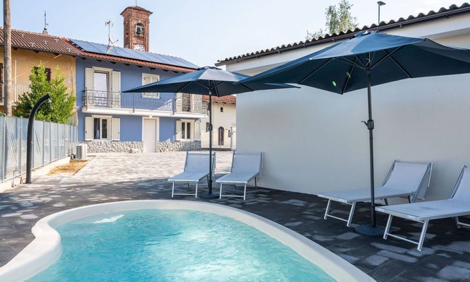 Cherasco House | Wonderful private villa for 6 guests with private pool, WIFI, A/C, TV and terrace