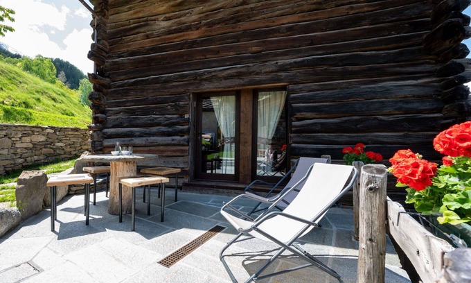 Introd House | Wonderful private villa for 5 guests with WIFI and TV