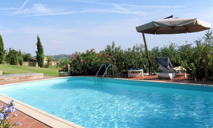 Grazzano Badoglio House | Wonderful villa for 4 guests with WIFI, A/C, pool, TV and terrace
