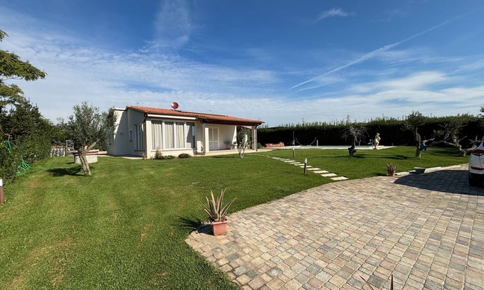 Bibbona Villa | Wonderfull charming house for one family with huge garden and private pool