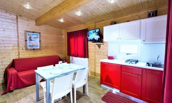 Morgex Ski Chalet | Wooden chalet in La Salle with shared pool