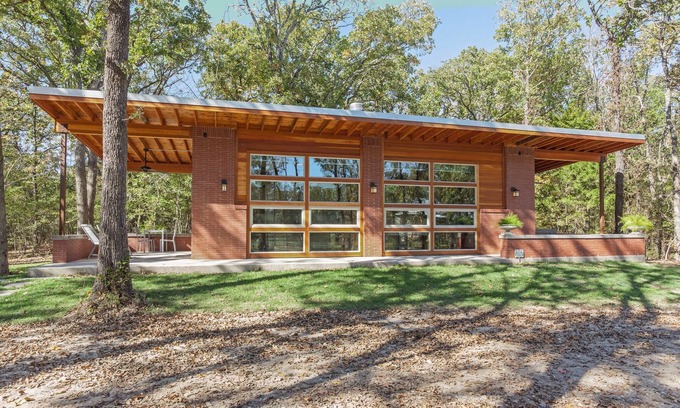Quinlan Cabin | Wright House - Architectural beauty in the woods