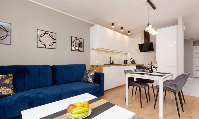 Bielany Apartment | Wrzeciono 1A Warsaw | Spacious Apartment | Wawrzyszew Metro Station