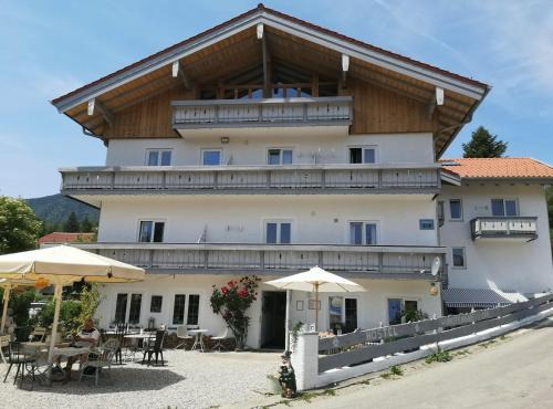 Schleching House | WuhrsteinHaus, Heil- und Seminarzentrum Chiemgau