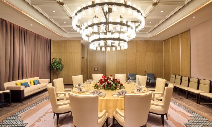 Yingzhou District Hotel | Wyndham Grand Plaza Royale Powerlong Fuyang
